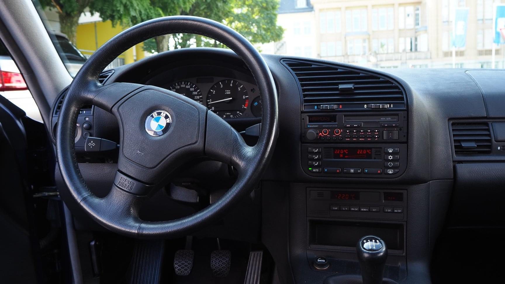 Bremen SQR 46 DAB (20)