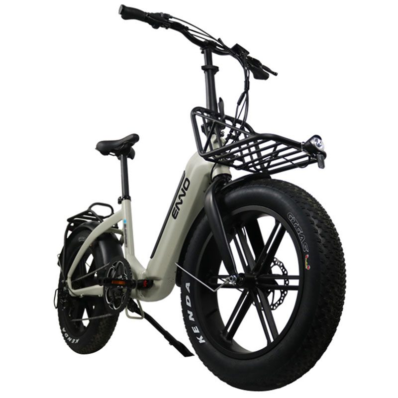 ENNO Schraeg R 800×800