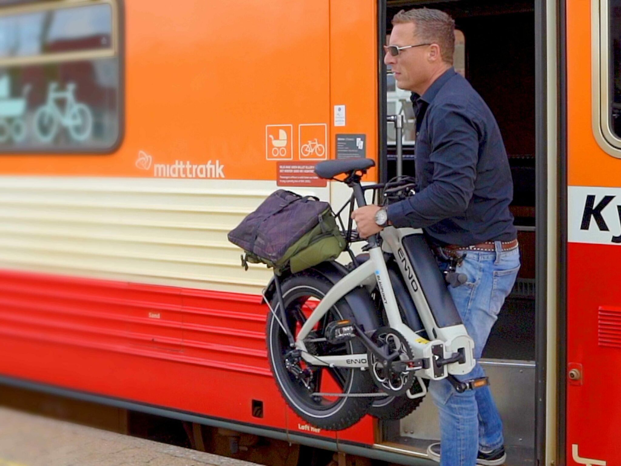 Falt-Bike-Anwendungen_Zug_Bahn-scaled