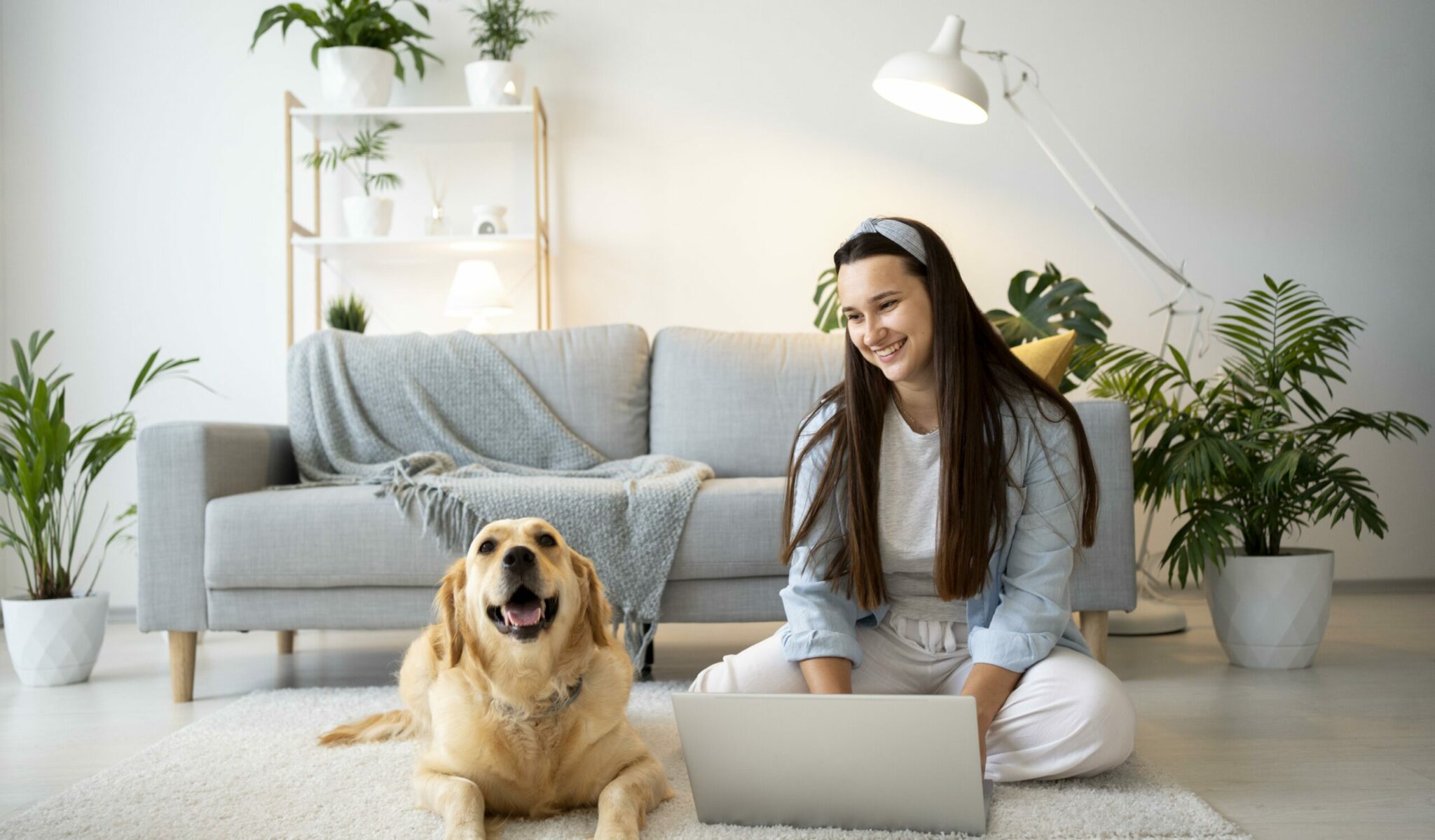 Full Shot Woman Working With Dog