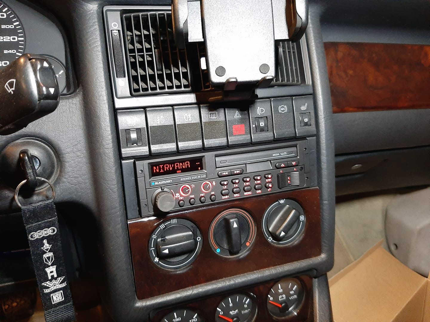 Bremen SQR 46 DAB im Audi_1