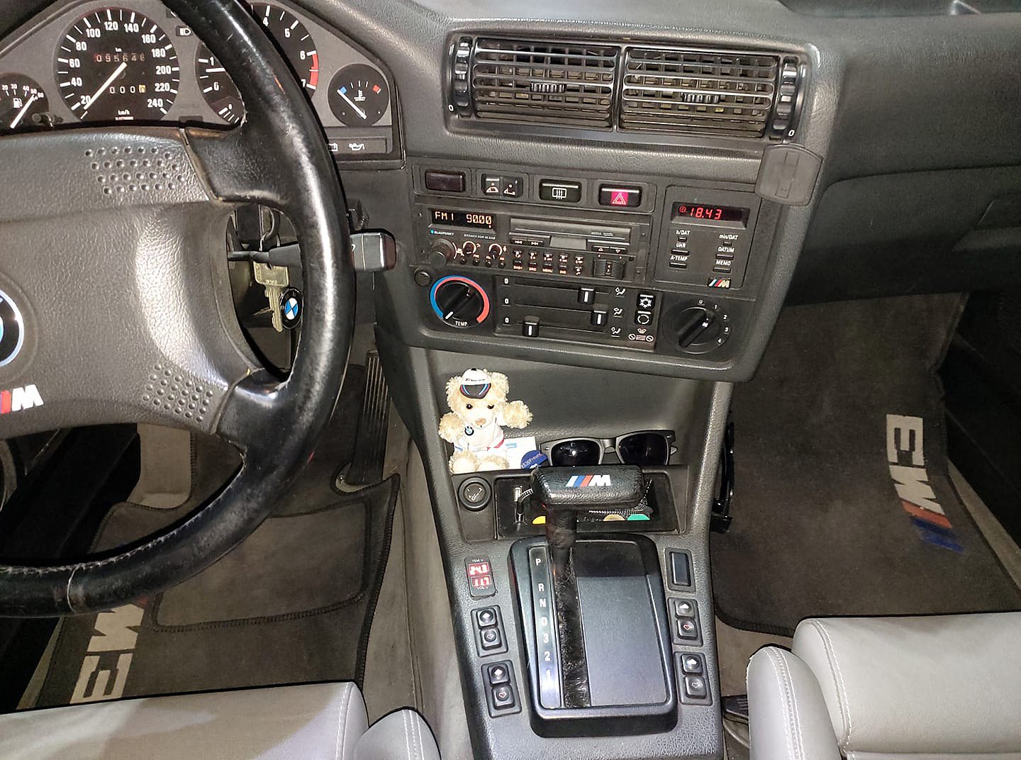 Bremen SQR 46 DAB im BMW E30