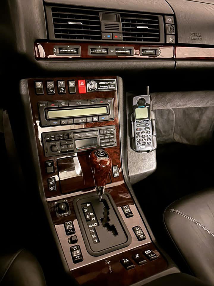 Frankfurt RCM 82 DAB im Mercedes C140