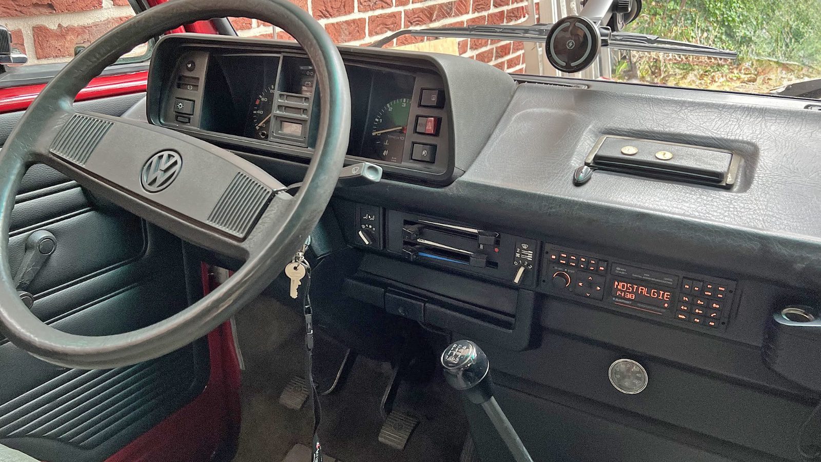 Frankfurt RCM 82 DAB im VW T3