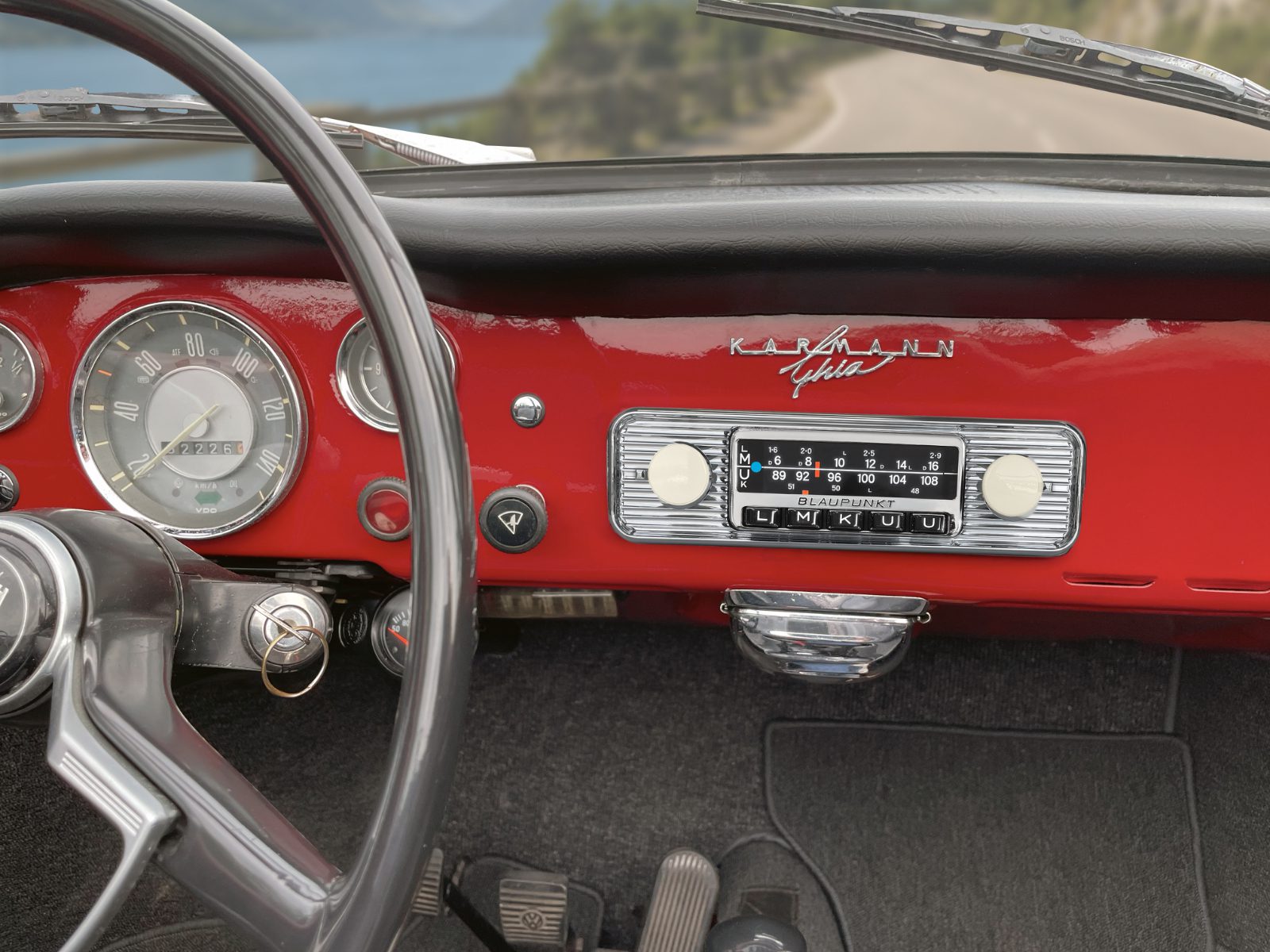 Frankfurt-Stereo-Classic-eingebaut-Karmann-Ghia